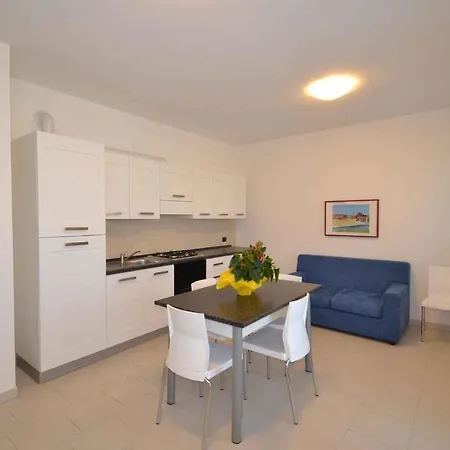 Apartamento Two-bedroom Rosolina Mare Near Sea 18